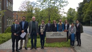 MEELS students in front of the Ministry of Economic Affairs, Employment, Transport and Technology of Schleswig-Holstein in Kiel with Dr. Hans Arno Petzold.